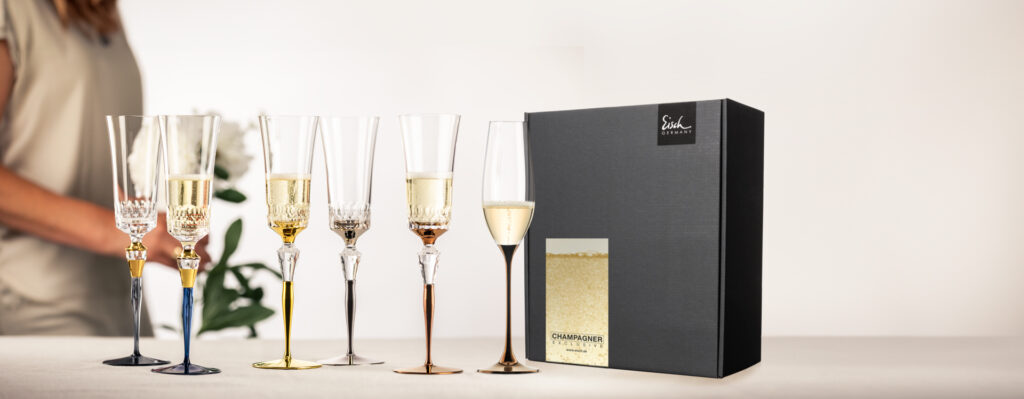 Champagnerglas aus brillantem Kristallglas mit Echtgold, Platin oder Kupfer-Auflage