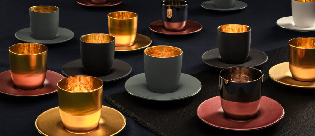 Echtes 24-karätiges Gold, Platin und Kupfer auf Eisch Cosmo Collect Espressotassen